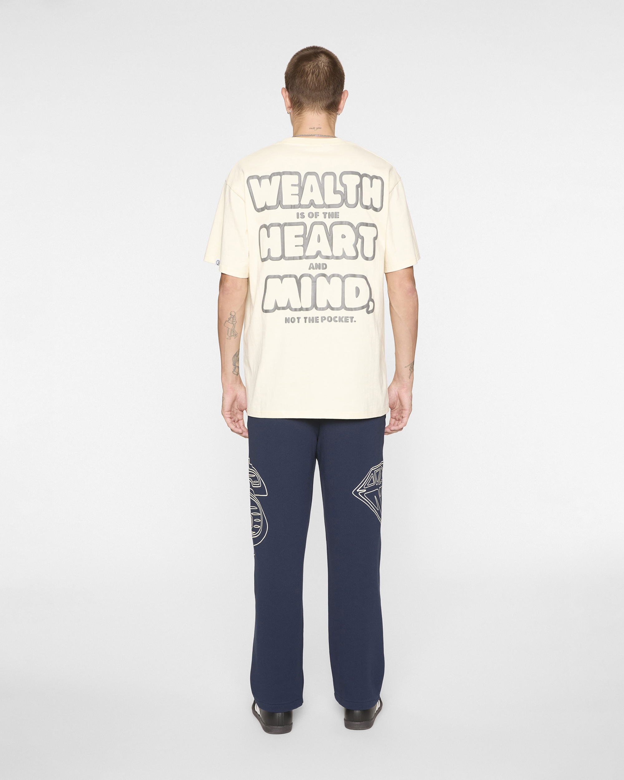 Friends And Family SS Knit (Oversized Fit) - Image 4